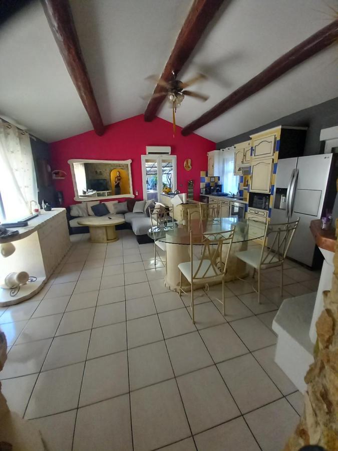 Maison Individuellle Provencale Villeneuve-les-Avignon Bagian luar foto